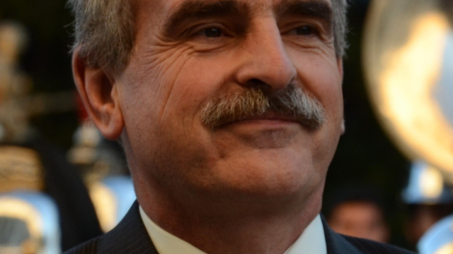 File:Agust&iacute;n Rossi, ministro de Defensa de Argentina (2014-08-06 ... &copy; Creative Commons
