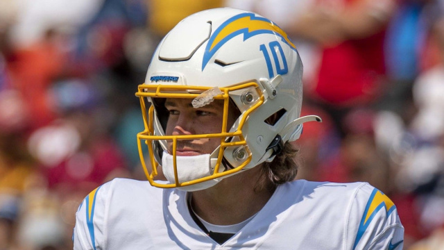 File:Justin Herbert 2021.jpg - Wikipedia &copy; Creative Commons
