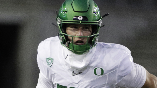 Oregon football prepares to face former Ducks QB Tyler Shough at ... &copy; Creative Commons