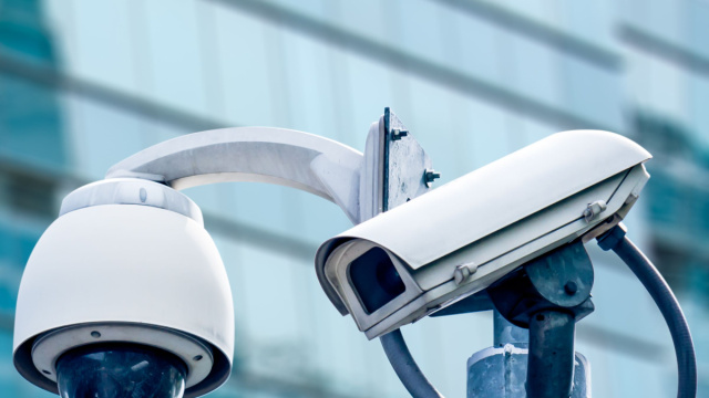 Telecamere di videosorveglianza e Smart City &bull; Lumi &copy; Creative Commons