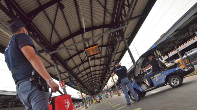 Bologna Centrale, a ferragosto giro di vite della Polizia di Stato ... &copy; Creative Commons