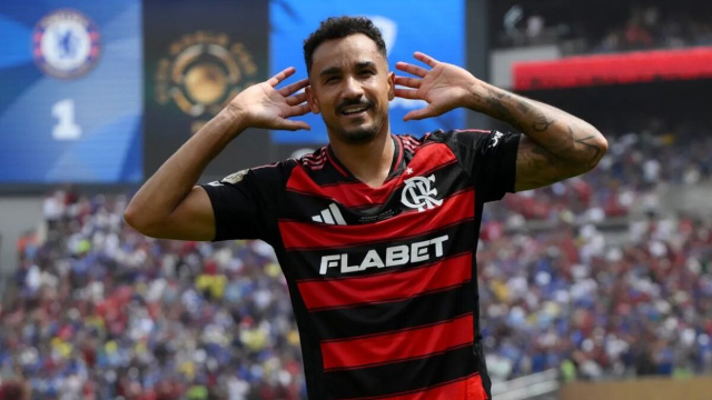 Danilo e Bremer, difensore del Flamengo. Foto &copy; Goal