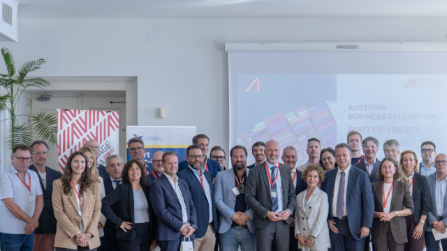 IMPRESE AUSTRIACHE IN VISITA AL PORTO DI TRIESTE, MISSIONE ... &copy; Creative Commons