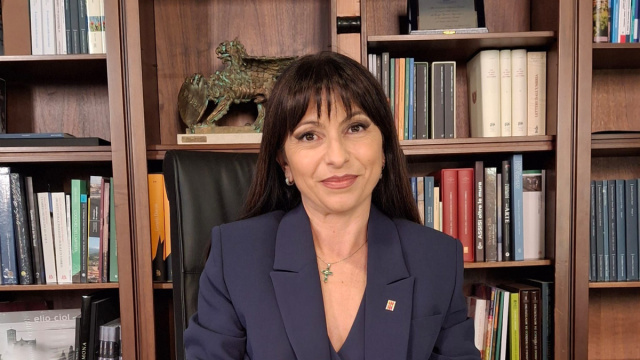 La sanit&agrave; pubblica al primo posto". Intervista a Stefania Proietti ... &copy; Creative Commons