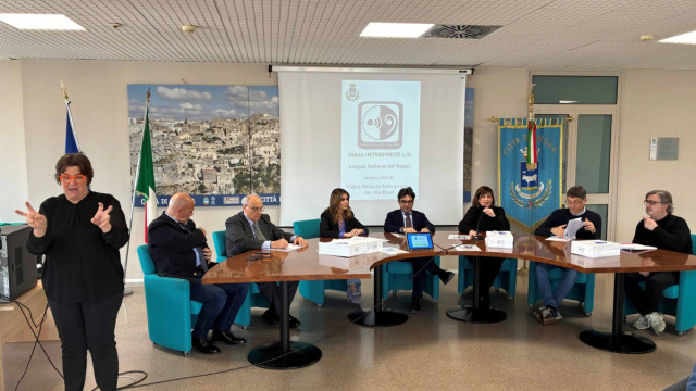Matera: servizio LIS per l'accesso agli uffici comunali - Regione ... &copy; Creative Commons