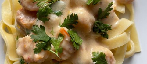 Tagliatelle mare e mandorle, un primo invitante