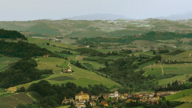 Astigiano, Italia  Natives &copy; Creative Commons