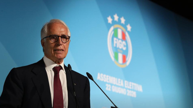 Gli auguri di buon lavoro al Presidente della FIGC Giovanni Malago ... &copy; Creative Commons
