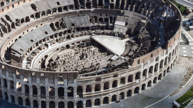 Interventi di tutela sulla piazza del Colosseo: DIARIO DELLO SCAVO ... &copy; Creative Commons