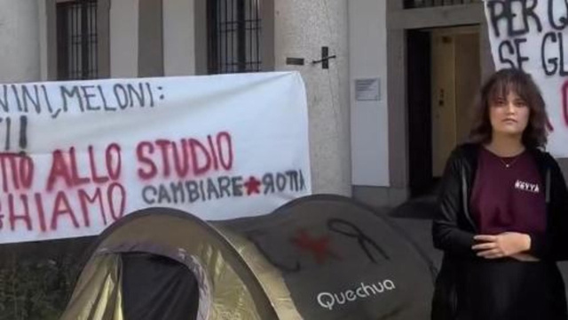 Universit&agrave; Statale, tende e striscioni contro il caro affitti ... &copy; Creative Commons