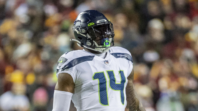 File:DK Metcalf WFT-Seahawks NOV2021.jpg - Wikipedia &copy; Creative Commons