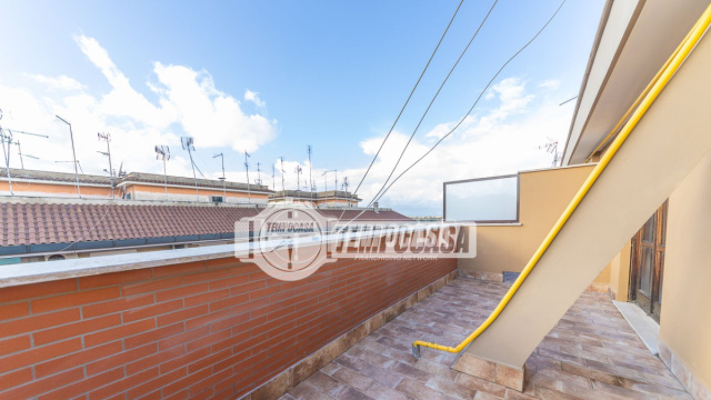 5+ locali in Vendita a Roma  Euro 420.000  Mq 121  Tempocasa &copy; Creative Commons