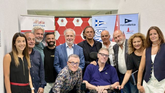 Arriva in Piazza Cavour ANCONA CITY PADEL CUP 2026 seconda ... &copy; Creative Commons