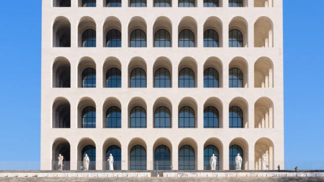 Palazzo della Civilt&agrave; Italiana: guida completa al Colosseo ... &copy; Creative Commons