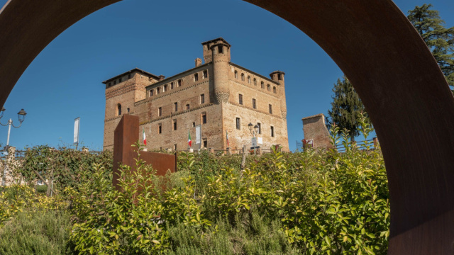 Passeggiata da Grinzane Cavour a Roddi &ndash; Langhe  Cuneotrekking &copy; Creative Commons