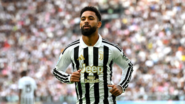 Douglas Luiz, centrocampista della Juventus. Foto &copy; Juventus FC