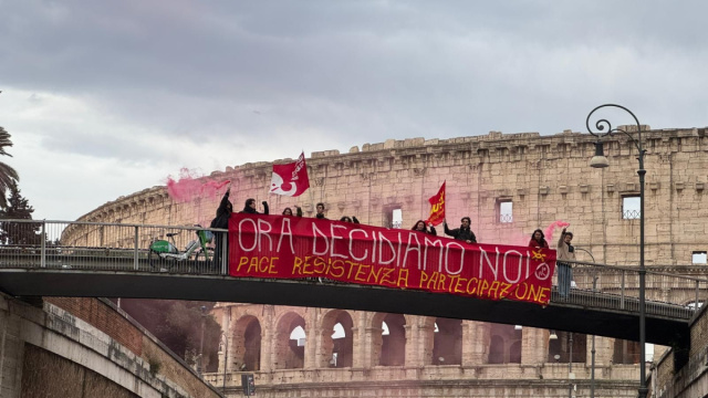 Ora decidiamo noi": studenti in piazza per pace, diritti e ... &copy; Creative Commons