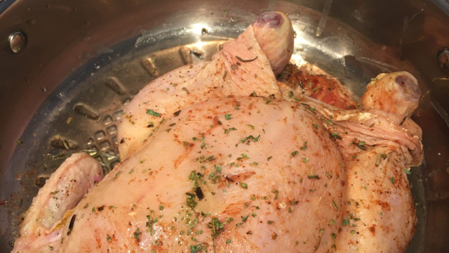 Pollo arrosto senza spiedo &ndash; gsartecucina &copy; Creative Commons