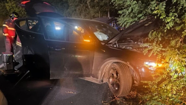 Incidente stradale a Crotone - &copy; Vigili del Fuoco
