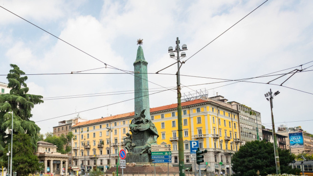 Piazza Cinque Giornate a Centro di Milano: tour e visite guidate ... &copy; Creative Commons