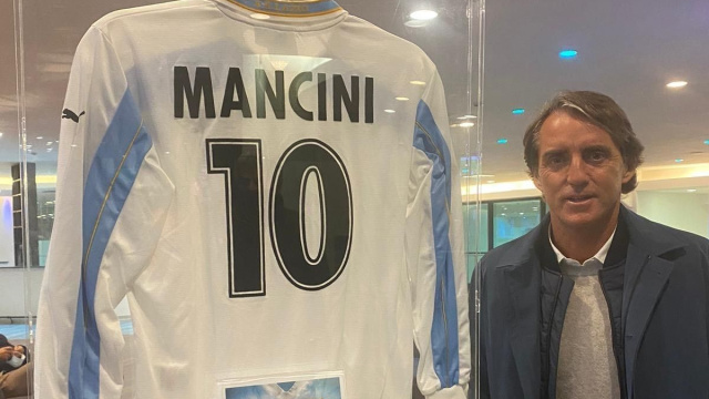 II Ct Roberto Mancini in visita presso lo spazio espostivo del ... &copy; Creative Commons