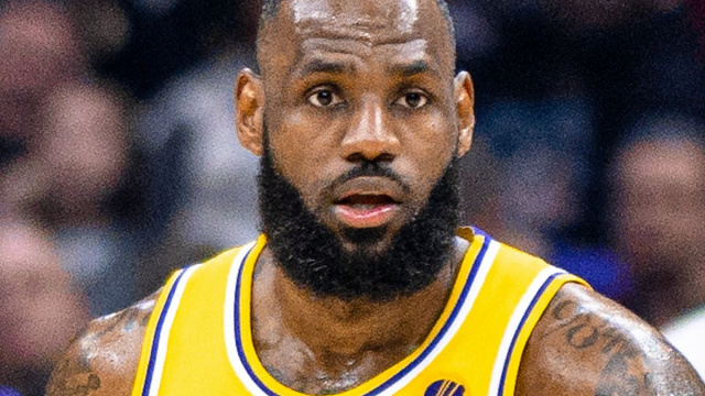 Lakers Lebron James Bague LeBron James &mdash; Wikip&eacute;dia &copy; Creative Commons