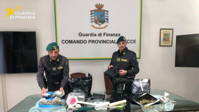 Operazione antidroga della Guardia di Finanza, indagini concluse ... &copy; Creative Commons