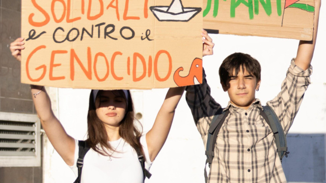 Rete degli Studenti Medi Lazio: "Non fermerete il vento, vogliamo ... &copy; Creative Commons