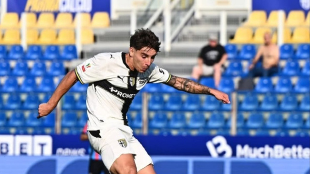 Adrian Bernab&egrave; (Foto &copy; Instagram-Official Parma Calcio)