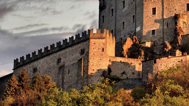 Sacra di San Michele - Wikipedia &copy; Creative Commons