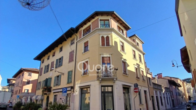 UDINE centro storico . affittasi ottimo negozio / ufficio ... &copy; Creative Commons