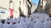 Folla a Viterbo per i Facchini: elicotteri del 72° Stormo salutano la 'bianca schiera'