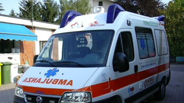 Ambulanza durante un intervento -&copy; Wikipedia Commons