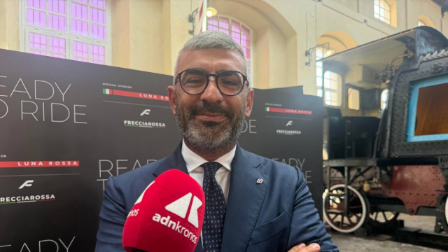 America's Cup, Inchingolo (Gruppo Fs): "Frecciarossa-Luna Rossa ... &copy; Creative Commons