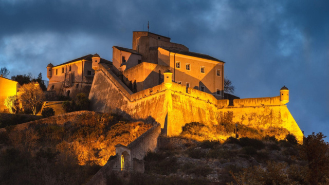 Forte San Giovanni a Finale Ligure: quattro serate family dal 16 ... &copy; Creative Commons