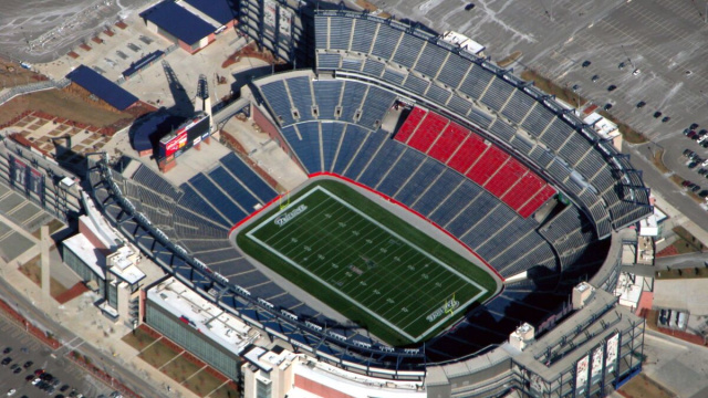 Gillette Stadium (Top View) - Wikimedia.