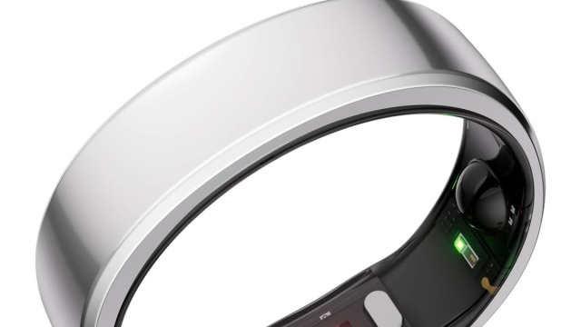 Heart Rate Ring That Tracks Your Sleep Smart Ring Health Ring ... &copy; Creative Commons