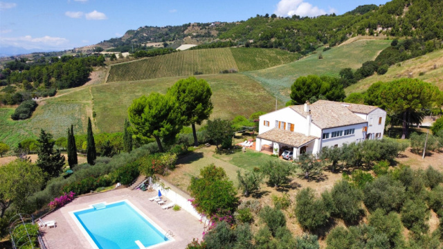 Comprare casa Ripatransone: 3 appartamenti e case in vendita in ... &copy; Creative Commons