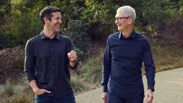 Apple: Tim Cook lascia il posto di Ceo a John Ternus, la sfida ... &copy; Creative Commons