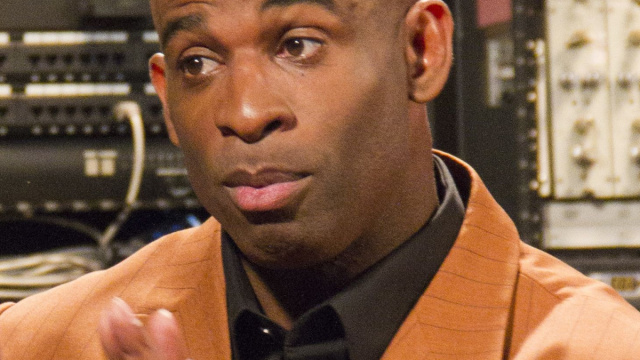 Deion Sanders - Wikipedia &copy; Creative Commons