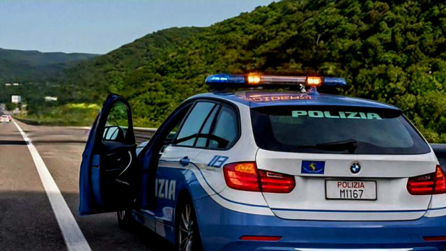 Incidente mortale sull'A16: 3 tir fermi in galleria, tratto chiuso ... &copy; Creative Commons