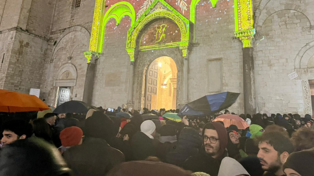 La magia della notte di San Nicola a Bari vecchia &ndash; FOTO &copy; Creative Commons
