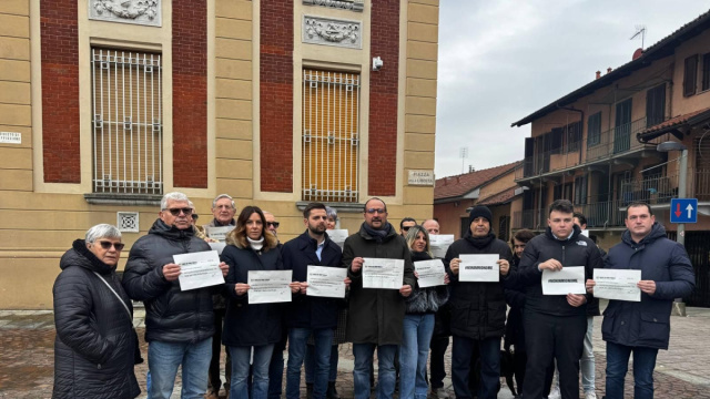 Settimo Torinese, sopralluogo della Lega al campo nomadi - Il Torinese &copy; Creative Commons