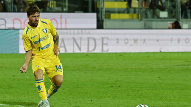 GIACOMO CAL&Ograve; SI PRESENTA &ndash; Frosinone Calcio &copy; Creative Commons