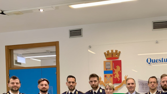 Polizia di Stato: 10 nuovi Vice Ispettori e 1 Ispettore Tecnico ... &copy; Creative Commons