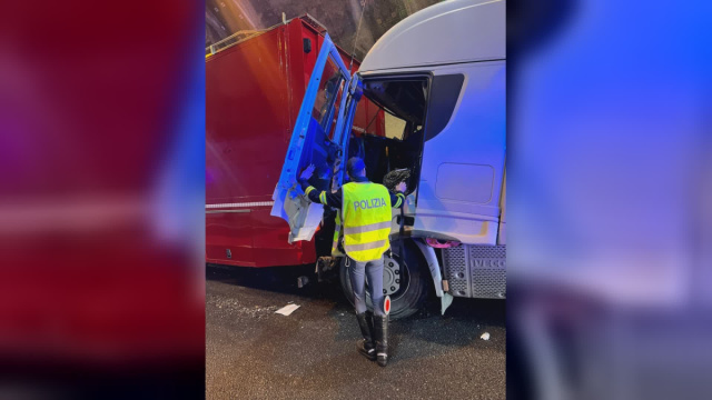 Autostrade, scontro tra tir sulla A10: lunghe code tra Arenzano e ... &copy; Creative Commons