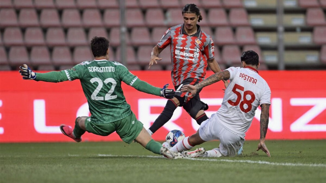 Adin Licina, centrocampista della Cremonese. Foto &copy; Cremonese