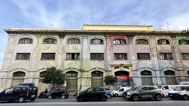 Verr&agrave; recuperata l'ex caserma occupata al Porto Fluviale  Cara ... &copy; Creative Commons