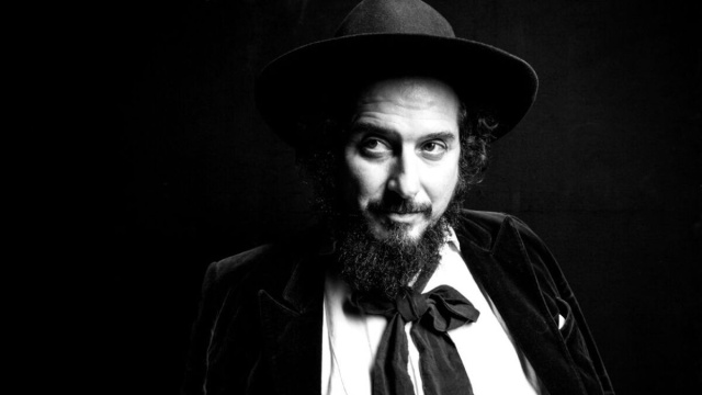 Vinicio Capossela nel 2014 - foto da Wikimedia.