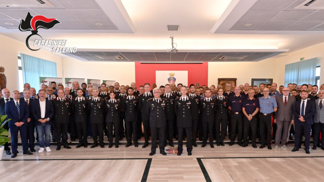 Il Comandante Interregionale Carabinieri &ldquo;Ogaden" visita il ... &copy; Creative Commons